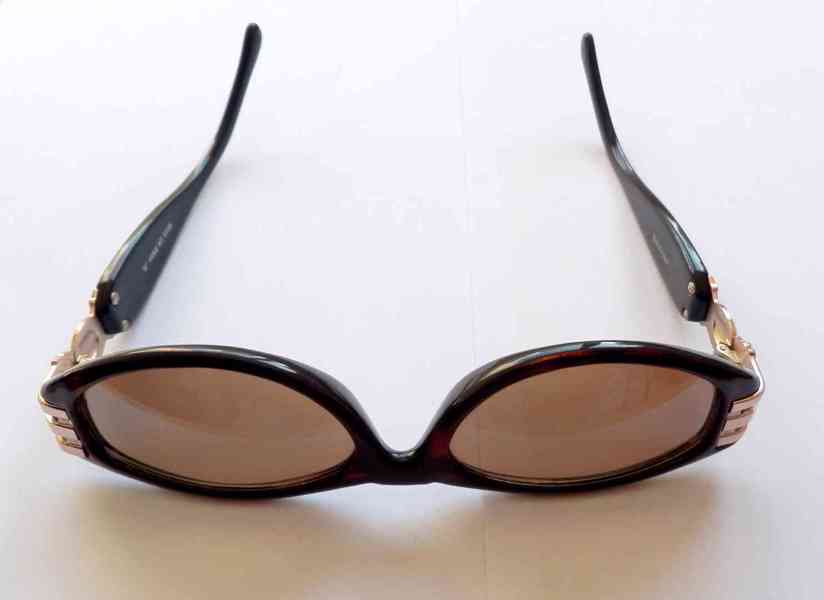 Troje kvalitní sluneční brýle, viz fotografie - foto 10