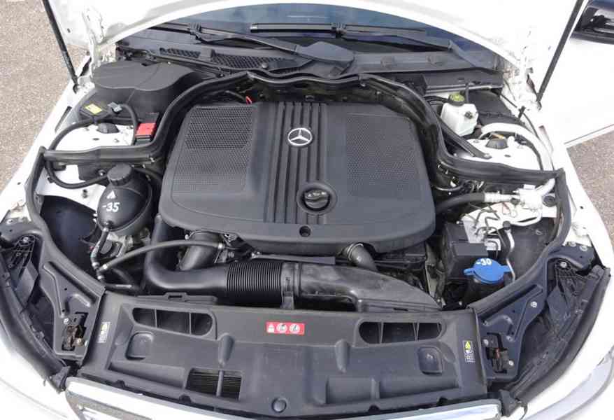 Mercedes Benz C 220 CDI Combi r.v.2012 2.Majitel (125 kw) - foto 18