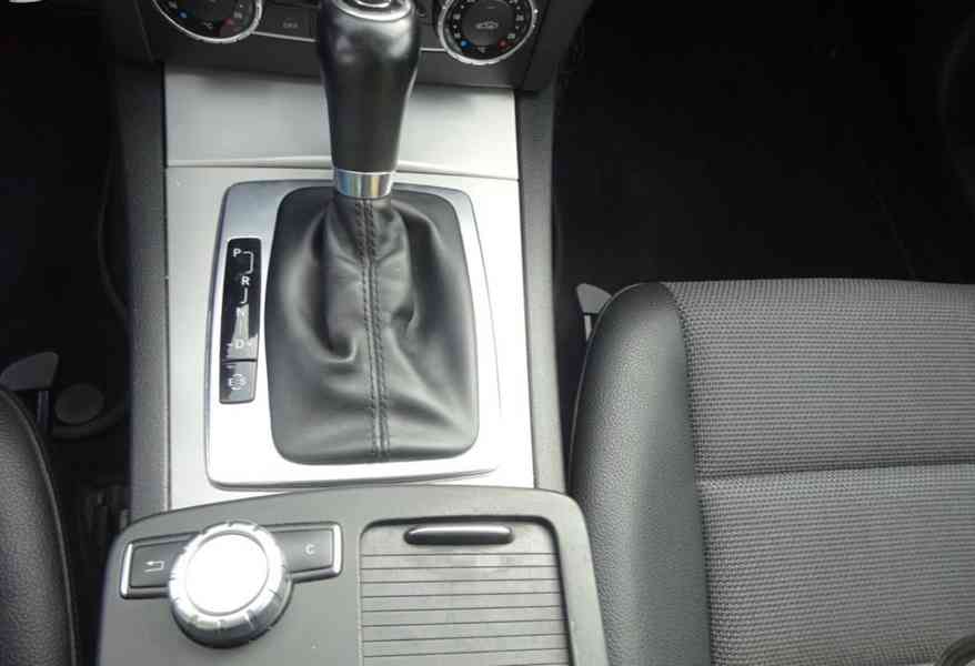 Mercedes Benz C 220 CDI Combi r.v.2012 2.Majitel (125 kw) - foto 9