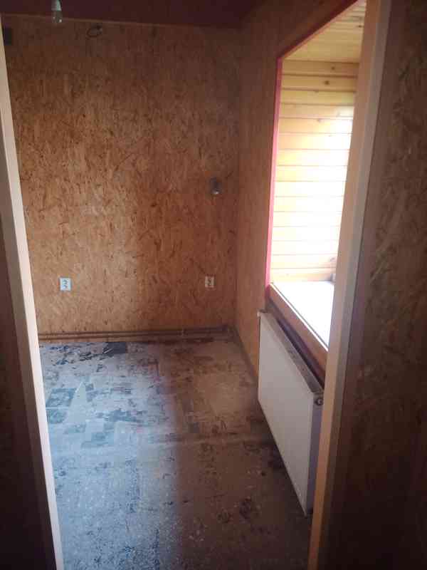 Sleva Nabízím k prodeji rodinný dům po částečné rekonstrukci - foto 22