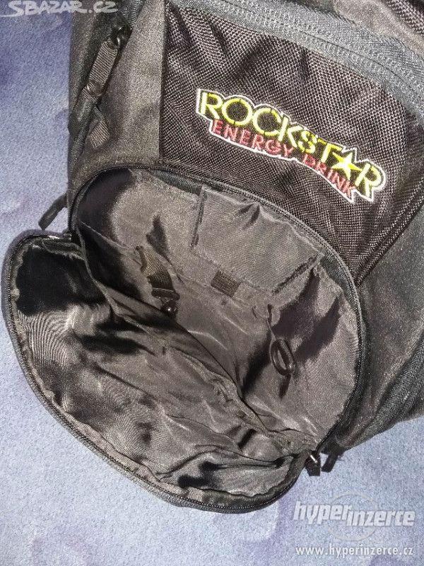 Černý batoh Rockstar - pěkný a velký 500 Kč - foto 5