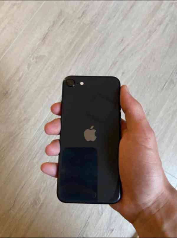 iPhone SE 64GB, Black, Záruka, Ochraná Folie, Kryty - foto 1