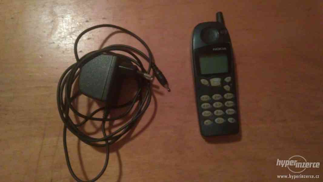 Nokia 5110 funkční nepužívana a originál příslušenství - foto 3
