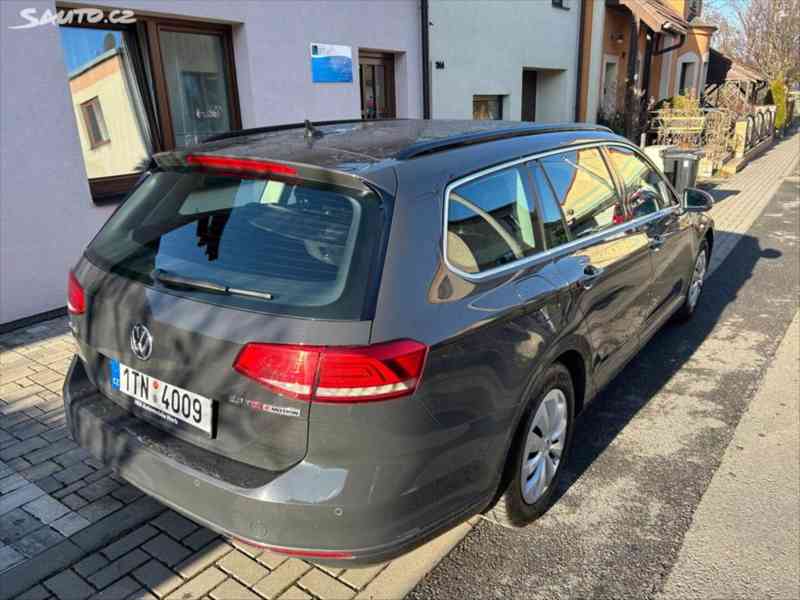 Volkswagen Passat 2,0   TDI 4MOTION - TOP STAV - foto 3