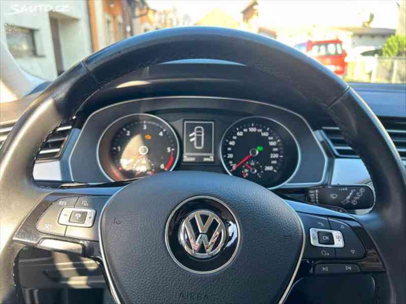 Volkswagen Passat 2,0   TDI 4MOTION - TOP STAV - foto 5