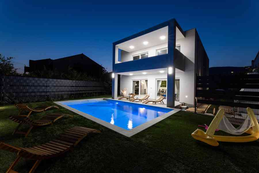 Ubytování v luxusních apartmánech - foto 6
