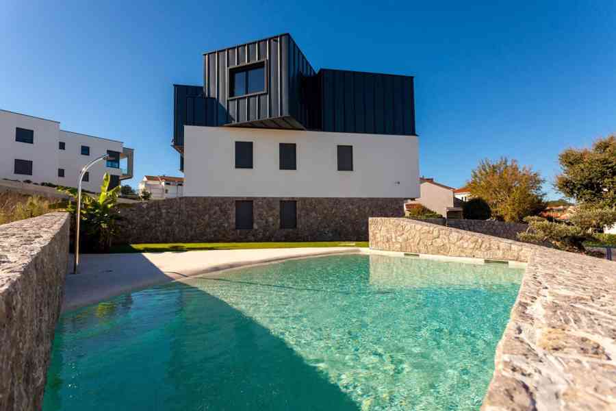 Ubytování v luxusních apartmánech - foto 3