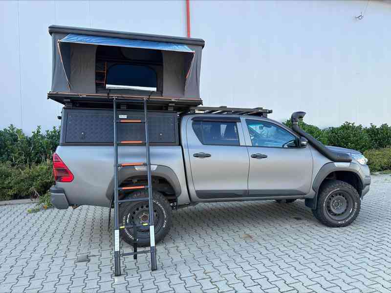 Střešní celohliníkový autostan Aroso Schwarzwald HIGHLINE! - foto 27