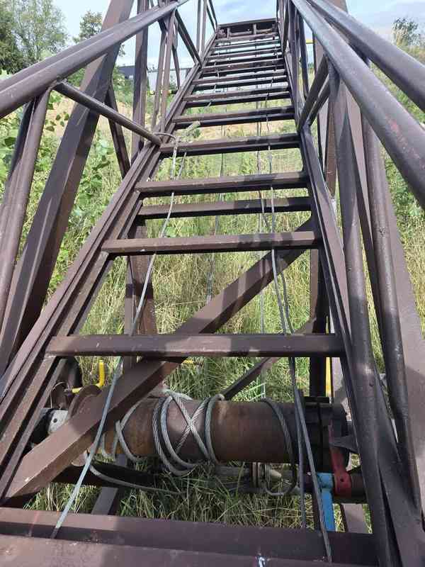 výsuvný ocelový pojízdný žebříku ZD-12 - foto 4