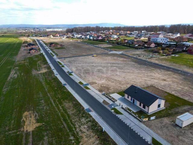 Prodej posledních pozemků na Zlaté Louce v Chebu - foto 3