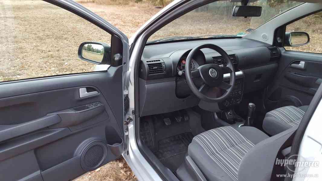 Volkswagen Fox 1.4 TDi 51kW,KLIMA,CD,NOVÁ STK,PRVNÍ MAJITEL - foto 10