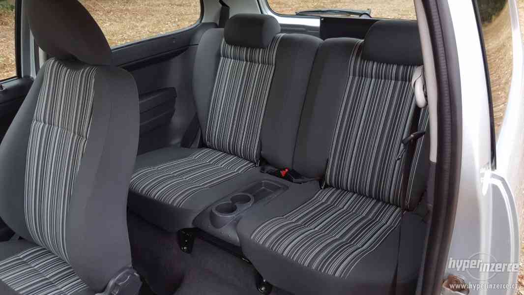 Volkswagen Fox 1.4 TDi 51kW,KLIMA,CD,NOVÁ STK,PRVNÍ MAJITEL - foto 13