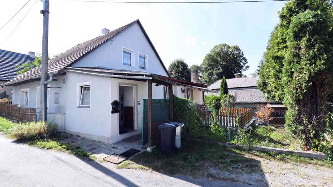 Prodej domu se zahradou v Jindřichovicích u Kolince - foto 2