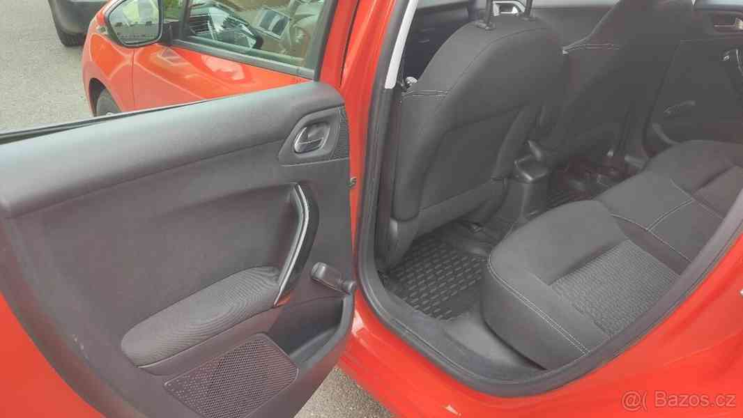 Peugeot 208 1,2 i 60kW - foto 11