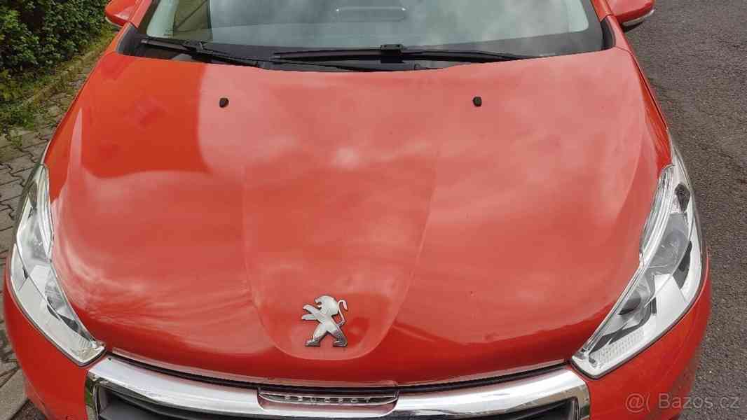 Peugeot 208 1,2 i 60kW - foto 20