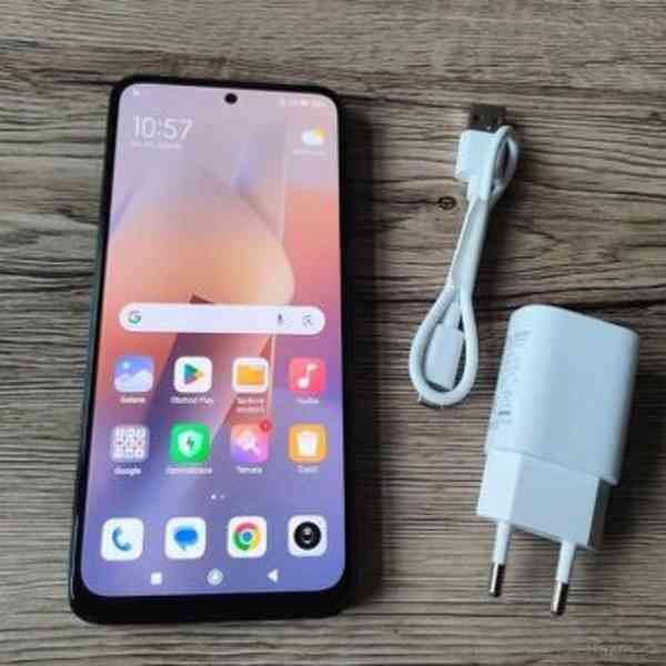 Prodám mobilní telefon 