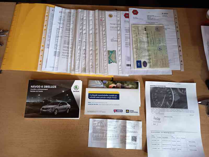 ŠKODA Octavia 1,4TSI CNG Ambition 1.maj DPH  - foto 20