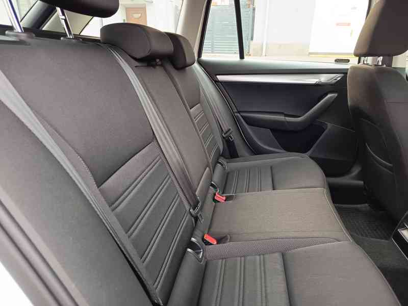 ŠKODA Octavia 1,4TSI CNG Ambition 1.maj DPH  - foto 14
