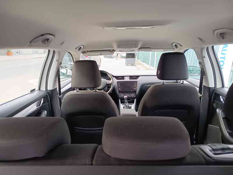 ŠKODA Octavia 1,4TSI CNG Ambition 1.maj DPH  - foto 19