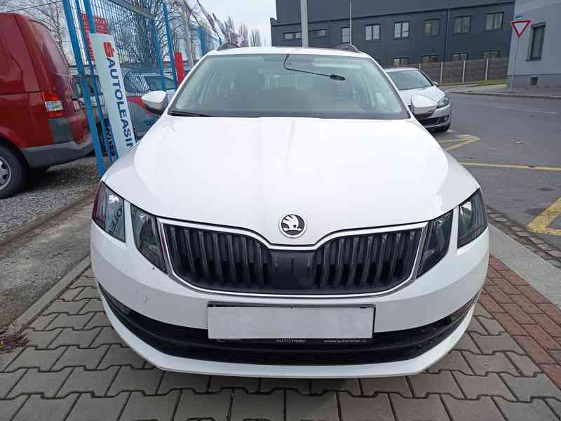 ŠKODA Octavia 1,4TSI CNG Ambition 1.maj DPH  - foto 3