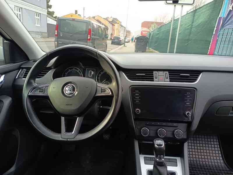 ŠKODA Octavia 1,4TSI CNG Ambition 1.maj DPH  - foto 16