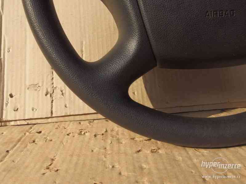 Volant Škoda Octavia II s airbagem - foto 8