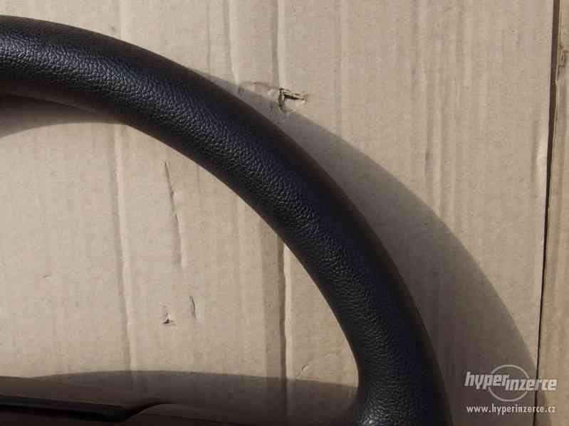 Volant Škoda Octavia II s airbagem - foto 15