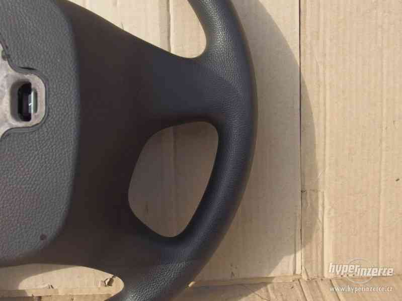 Volant Škoda Octavia II s airbagem - foto 17