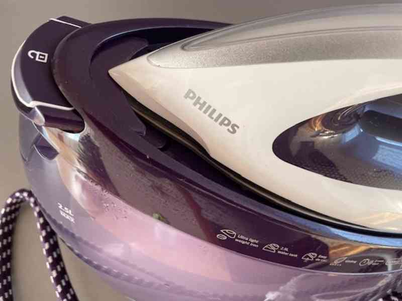 Parní generátor - žehlička Philips GC 9315  - foto 4