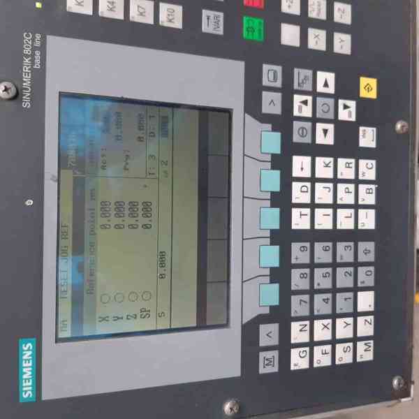 Použitá CNC frézka MAHO 500 M, r. v. 1994 - foto 3