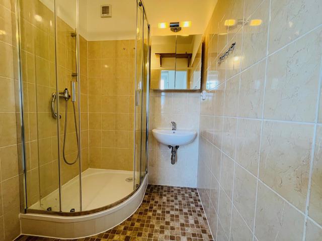 Pronájem bytu 2+1 s balkonem ul. Laštůvkova Brno Bystrc - foto 4