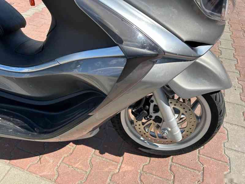 Piaggio X10 350i 2015 - foto 10