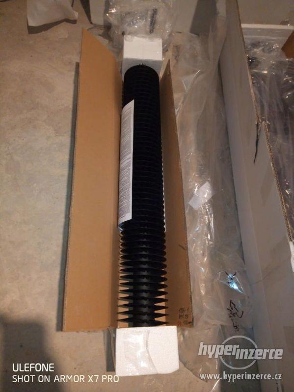 Designové radiátory ISAN Spiral RA1 a RAO2 černá - foto 2