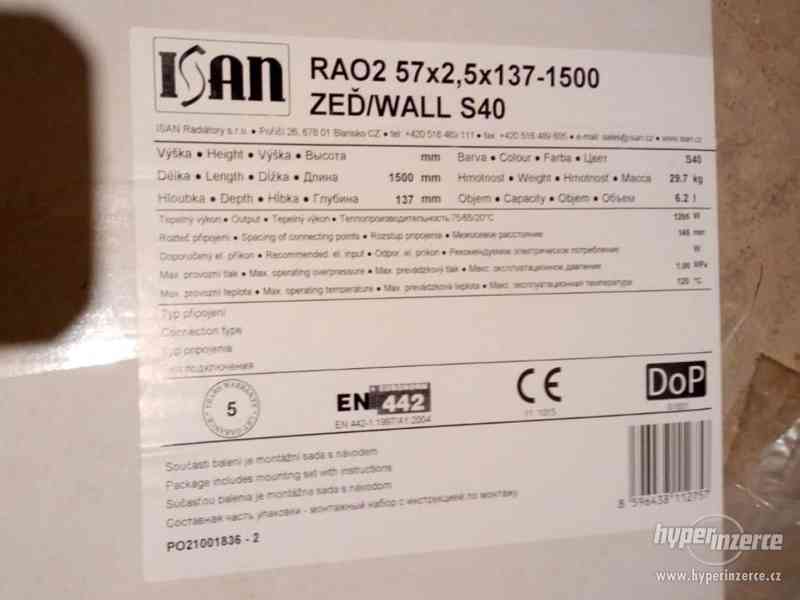 Designové radiátory ISAN Spiral RA1 a RAO2 černá - foto 9