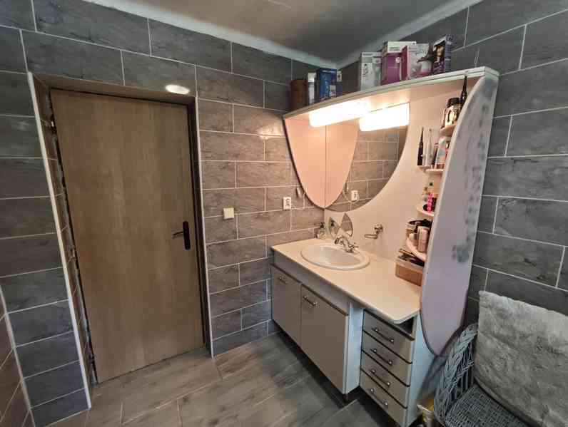 Prodej rodinného domu 390 m², Dolní Újezd - Jiříkov - foto 8