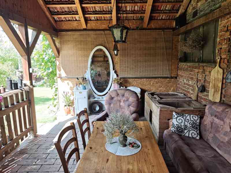 Prodej rodinného domu 390 m², Dolní Újezd - Jiříkov - foto 25