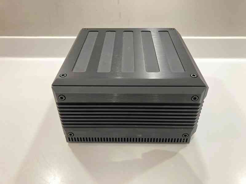 IsoTek Evo3 Titan Power Conditioner - Black - foto 1