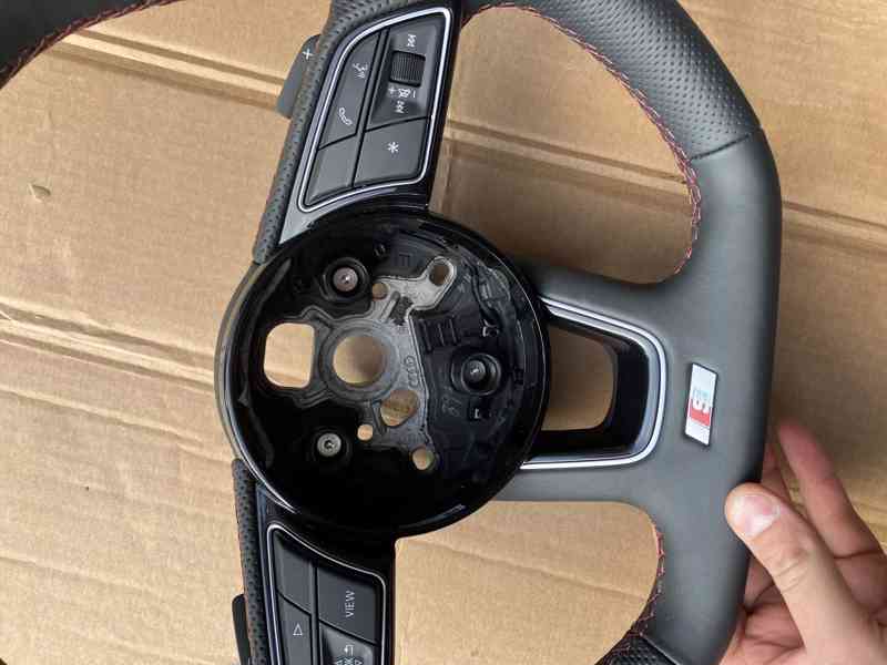 volant AUDI A4 B9 A5 8W0 S-line - foto 5