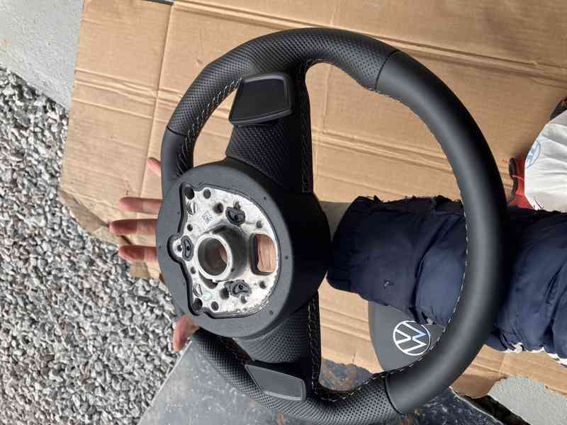 volant AUDI A4 B9 A5 8W0 S-line - foto 10