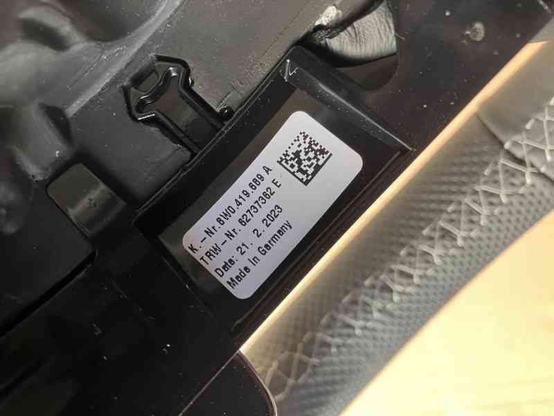 volant AUDI A4 B9 A5 8W0 S-line - foto 8