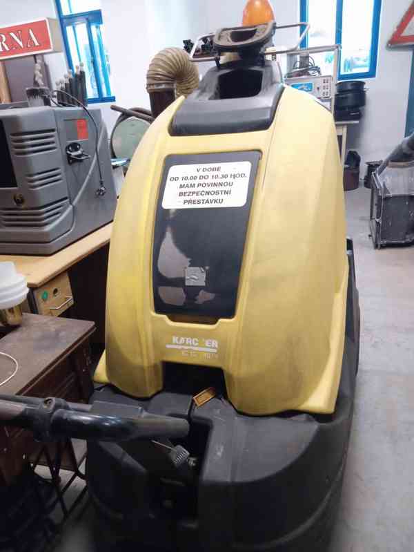 Samo jízdný vysavač KARCHER IC 15