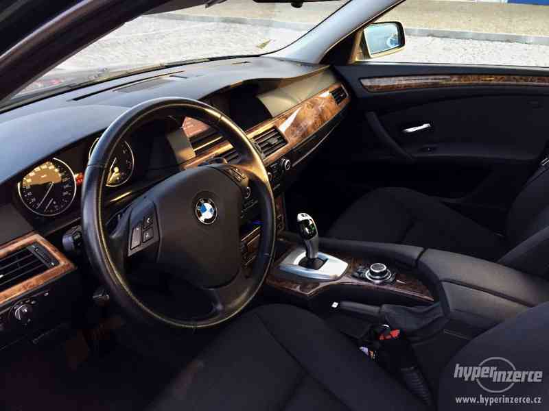 BMW 525i E60 10/08 CZ FL - foto 4