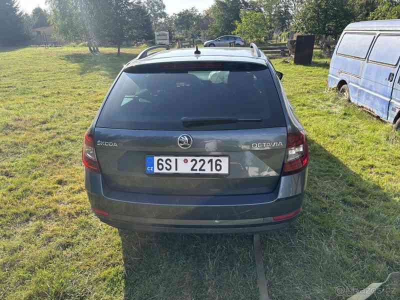 Škoda Octavia 1,6   Skoda Octavia 3 1.6 TDI 85KW - foto 6