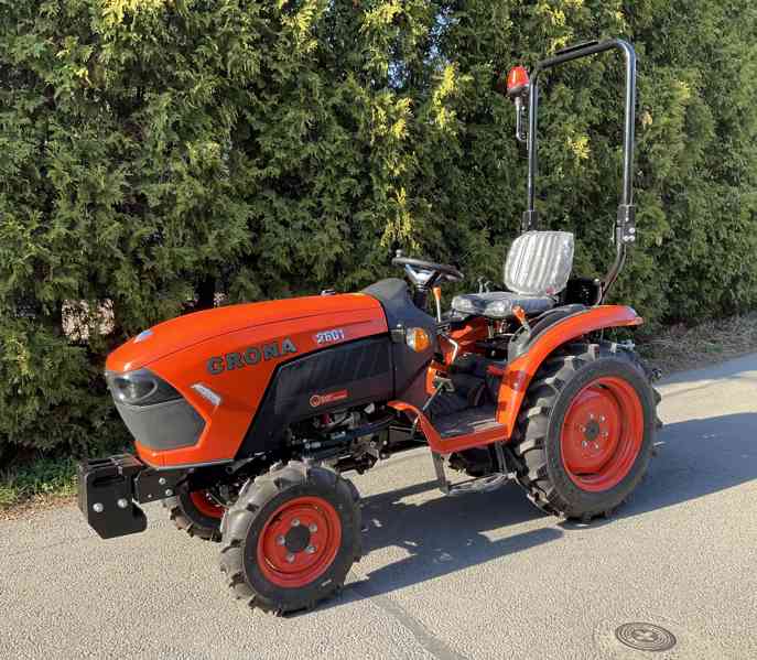 Traktor CRONA 26 koní - foto 8