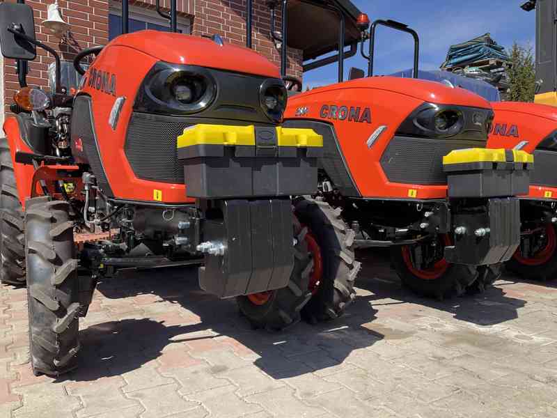 Traktor CRONA 26 koní - foto 6