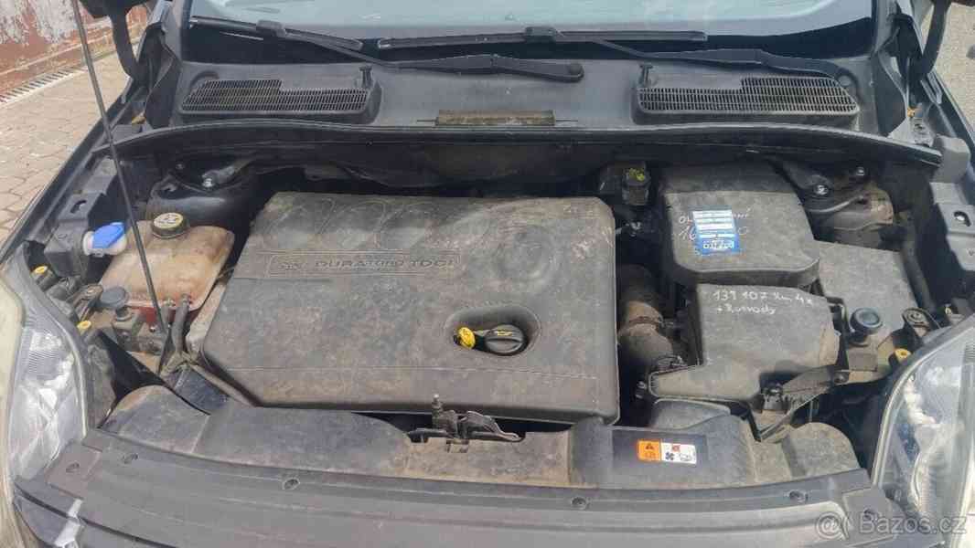 Ford Kuga 2,0 TDCi 4x4 manuál alu kola klima - foto 3