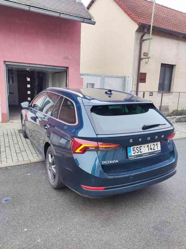 Škoda Octavia 2,0   tdi 110kw dsg - foto 14