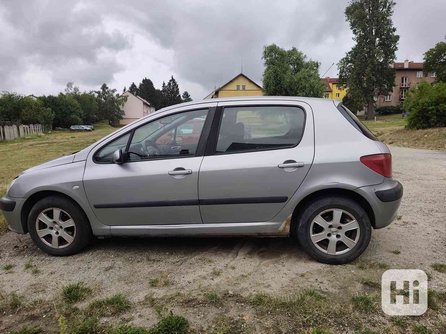 Peugeot 307 - foto 1