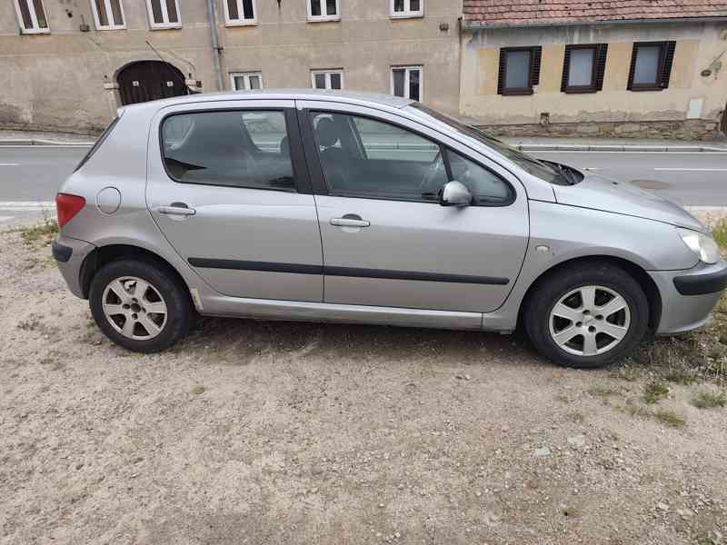 Peugeot 307 - foto 5