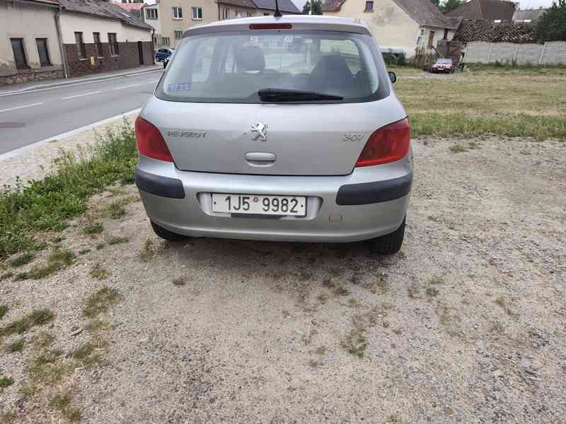 Peugeot 307 - foto 4